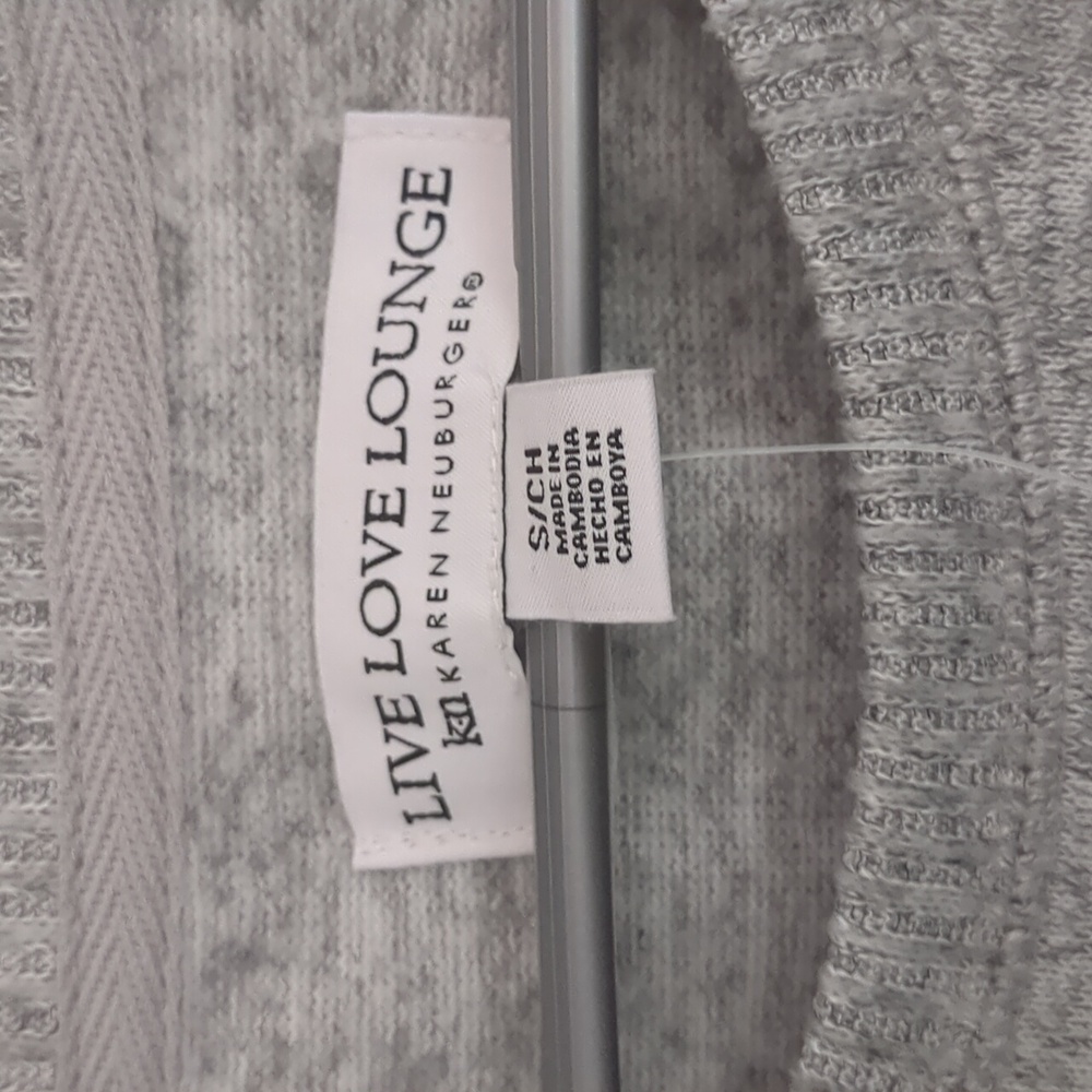 Long sleeve shirt new - Picture 5 of 5